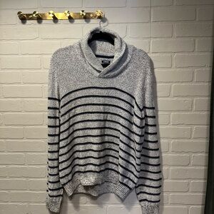 Izod sweater